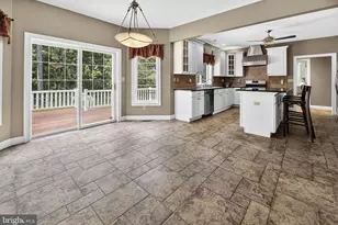 822 E Harlequin Dr, Galloway, NJ 08205 - Photo 17