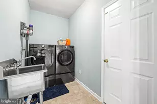113 Delaware Ave, Egg Harbor Township, NJ 08234 - Photo 35