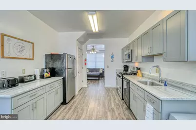 21 N New Hampshire Avenue, Atlantic City, NJ 08401 - Photo 5