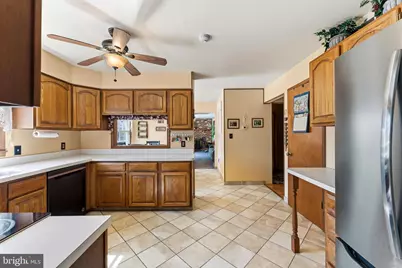 5209 Connecticut Avenue, Hammonton, NJ 08037 - Photo 13