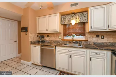 54 Harbor Drive, Hammonton, NJ 08037 - Photo 11
