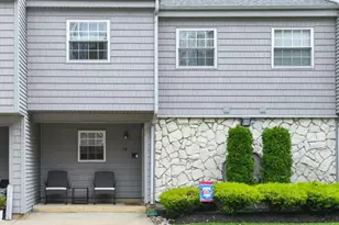 54 Harbor Dr, Hammonton, NJ 08037 - Photo 1