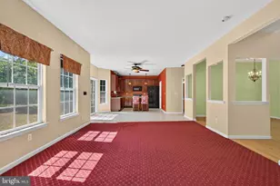 210 Beacon Hill Dr, Egg Harbor Township, NJ 08234 - Photo 9