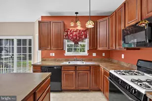 210 Beacon Hill Dr, Egg Harbor Township, NJ 08234 - Photo 15