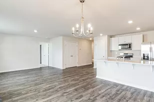 217 Huntington Dr, Egg Harbor Township, NJ 08234 - Photo 5