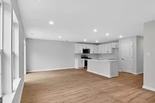 217 Huntington Dr, Egg Harbor Township, NJ 08234 - Photo 3