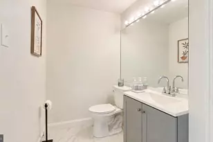 18 Empire Dr, Egg Harbor Township, NJ 08234 - Photo 61