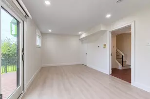 18 Empire Dr, Egg Harbor Township, NJ 08234 - Photo 17