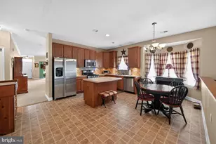 70 Burnside Dr, Egg Harbor Township, NJ 08234 - Photo 11