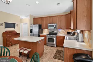 70 Burnside Dr, Egg Harbor Township, NJ 08234 - Photo 15