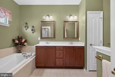 70 Burnside Drive, Egg Harbor Township, NJ 08234 - Photo 27