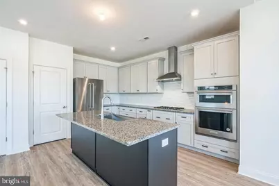 814 N Chew Rd, Hammonton, NJ 08037 - Photo 7