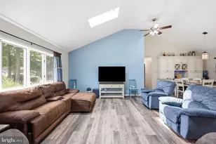 303 Knollwood Dr, Egg Harbor Township, NJ 08234 - Photo 9