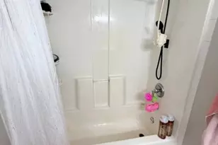 304 Kings Ln, Williamstown, NJ 08094 - Photo 9