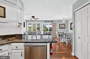 802 Harbour Cv Cove, Somers Point, NJ 08244 - Photo 15