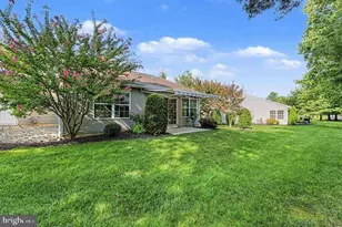 676 E Chancery Ln, Galloway, NJ 08205 - Photo 27