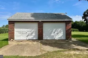5186 Landis Ave, Vineland, NJ 08360 - Photo 3