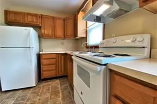 220 Pratt St, Hammonton, NJ 08037 - Photo 21