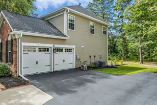 101 Kensington Dr, Absecon, NJ 08205 - Photo 3