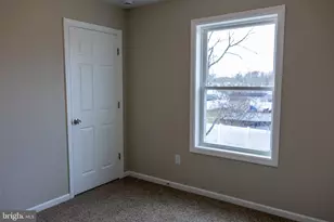 207 Sumner St, Buena, NJ 08326 - Photo 11