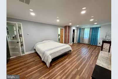 654 Peach Street, Hammonton, NJ 08037 - Photo 11