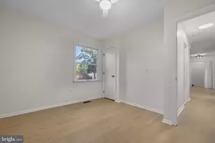 422 Line St, Hammonton, NJ 08037 - Photo 7