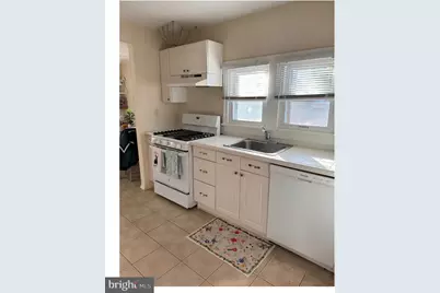 14 E Pierson Avenue, Somers Point, NJ 08244 - Photo 11