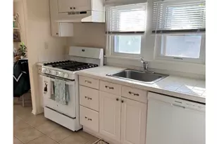 14 E Pierson Ave, Somers Point, NJ 08244 - Photo 11