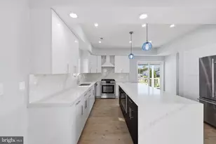 909 N Burghley Ave, Ventnor City, NJ 08406 - Photo 17