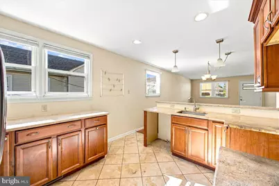 5-7 S Decatur Avenue, Margate City, NJ 08402 - Photo 7