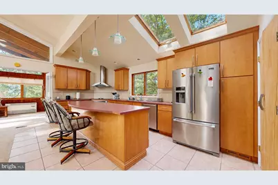 29 Broadway, Somers Point, NJ 08244 - Photo 7