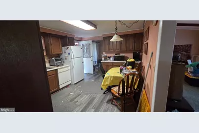 105 Laurel Street, Egg Harbor Township, NJ 08234 - Photo 5