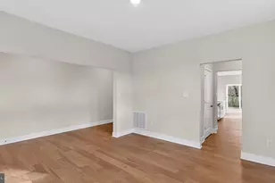 104 Dewberry Dr, Egg Harbor Township, NJ 08234 - Photo 3