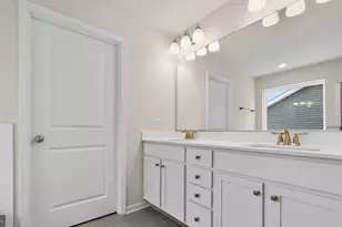 1 Dewberry Dr, Egg Harbor Township, NJ 08234 - Photo 17