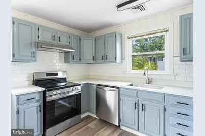 102 Wisteria Street, Egg Harbor Township, NJ 08234 - Photo 13