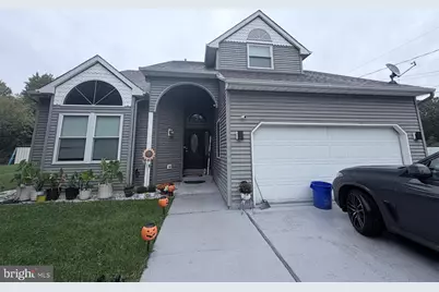 577 S Roosevelt Avenue, Egg Harbor City, NJ 08215 - Photo 1