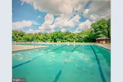 100 Fox Meadow Drive, Maple Shade, NJ 08052 - Photo 7