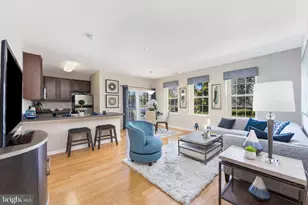 198 Camelot Ct, Cinnaminson, NJ 08077 - Photo 1