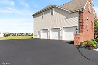 17 Belmont Circle, Mansfield Township, NJ 08022 - Photo 3