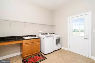 17 Belmont Cir, Mansfield Township, NJ 08022 - Photo 33