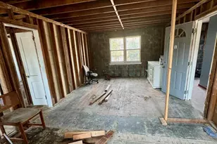 2022 E Broad St, Burlington, NJ 08016 - Photo 13