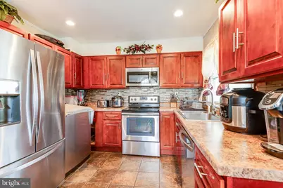 70 Buckingham Drive, Willingboro, NJ 08046 - Photo 9