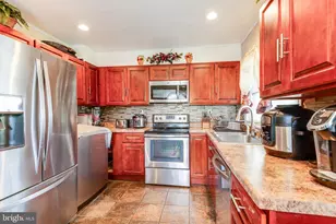 70 Buckingham Dr, Willingboro, NJ 08046 - Photo 9