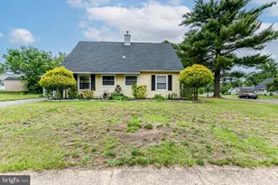70 Buckingham Dr, Willingboro, NJ 08046 - Photo 3