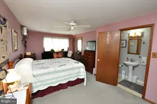 400 S Arthur Dr, Edgewater Park, NJ 08010 - Photo 17