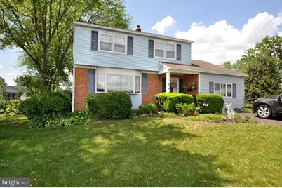 400 S Arthur Drive, Edgewater Park, NJ 08010 - Photo 3