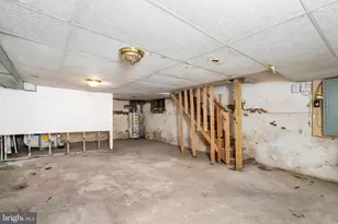 15 S Pine Ave, Maple Shade, NJ 08052 - Photo 9