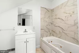 15 S Pine Ave, Maple Shade, NJ 08052 - Photo 17