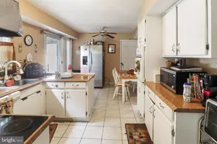 101 Tiffany Ln, Willingboro, NJ 08046 - Photo 3