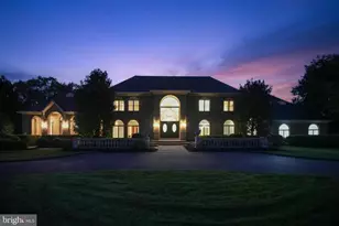 712 Kimberly Dr, Moorestown, NJ 08057 - Photo 1